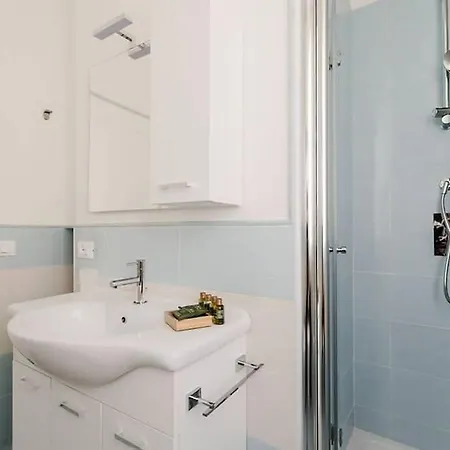 Apartment Hostme Piazza Di Spagna Apartament Rom
